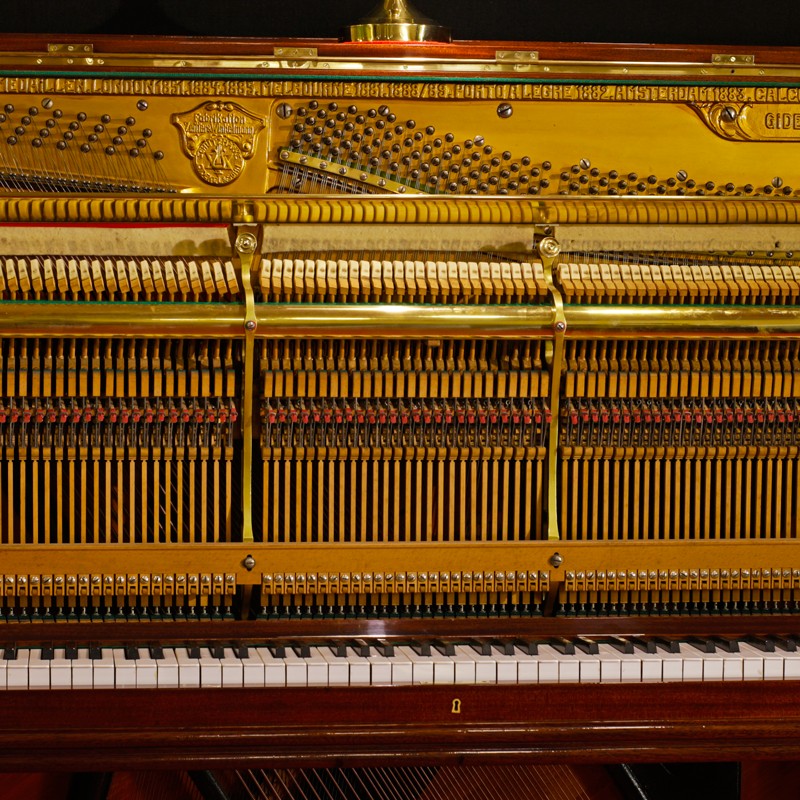 PIANO ALEMAN - ZIEITTER & WINKELMANN