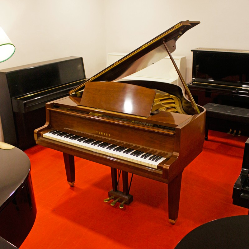 VENTA DE PIANOS - PIANO DE COLA YAMAHA